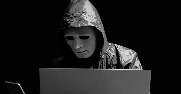 Qu’est-ce qu’un malware « Zéro clic » et comment fonctionne une attaque « Zero-Click » ?